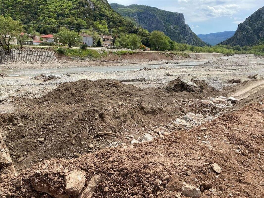 Ξεκίνησαν τα έργα για την αποκατάσταση του Πάμισου-Πηγή: Περιφέρεια Θεσσαλίας