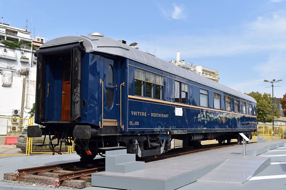 Το ανακατασκευασμένο βαγόνι Simplon-Orient Express του ΟΣΕ στη ΔΕΘ