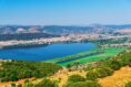 Άποψη των Ιωαννίνων και της Παμβώτιδας λίμνης - Designed by Canva Pro