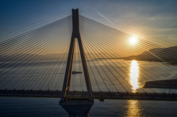 Η Γέφυρα Ρίου - Αντιρρίου Χαρίλαος Τρικούπης" - Πηγή: Αντώνης Νικολόπουλος / Eurokinissi"