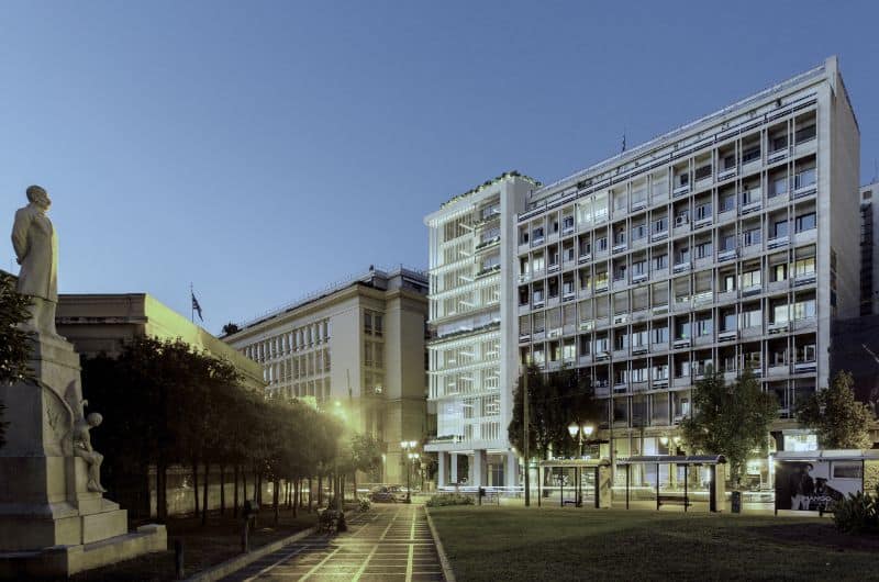 Το "πράσινο" κτίριο γραφείων της Grivalia Properties στη Σταδίου - Πηγή: Grivalia / TOMBAZIS & ASSOCIATE ARCHITECTS