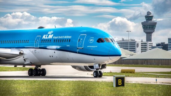 MWG3404 KLM - Πηγή: KLM