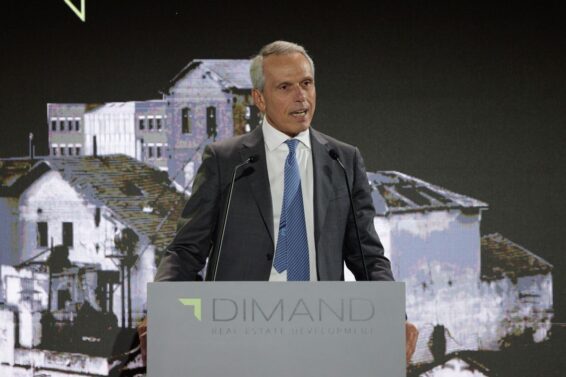 O CEO της Dimand Real Estate, Δ. Ανδριόπουλος, κατά την παρουσίαση της αστικής ανάπλασης των πρώην εγκαταστάσεων της ζυθοποίας ΦΙΞ. στη Θεσσαλονίκη - Φωτό: ΔΗΜΗΤΡΗΣ ΠΑΠΑΜΗΤΣΟΣ/ΓΡΑΦΕΙΟ ΤΥΠΟΥ ΠΡΩΘΥΠΟΥΡΓΟΥ/EUROKINISSI